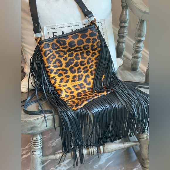 Leopard print with fringe crossbody purse with adj strap 10”x13” leather - Picture 3 of 14